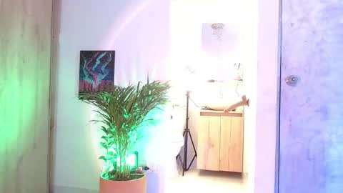 Vicky  online show from 02-02-25, 11:53