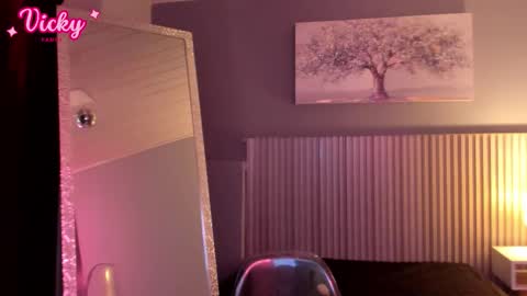  Vicky  online show from 02-10-26, 03:05