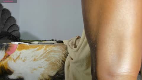 vicky manuela online show from 03-22-26, 01:53