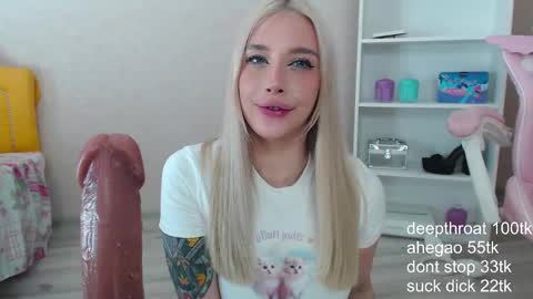 vickyfuckingdoll online show from 02-26-25, 07:49