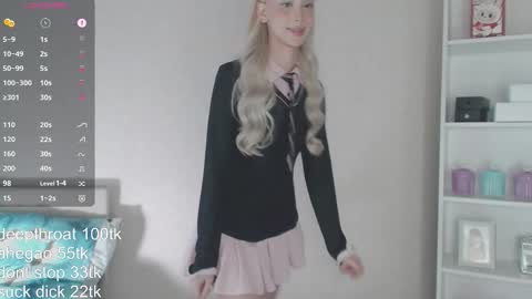 Snapshot of vickyfuckingdoll chatting on 03-08-26, 02:59 vickyfuckingdoll online show from 03-08-26, 02:59