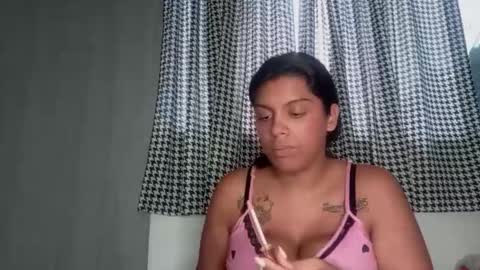 Snapshot of vickyhm22 chatting on 09-25-25, 11:14 vickyhm22 online show from 09-25-25, 11:14