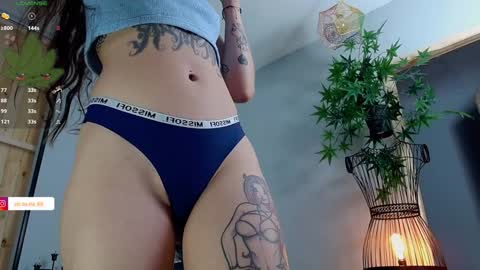 Victoria   online show from 01-13-25, 02:21