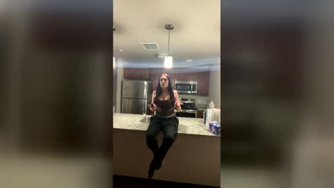 Snapshot of victhebaddie chatting on 03-30-26, 03:40 Victhebaddie online show from 03-30-26, 03:40