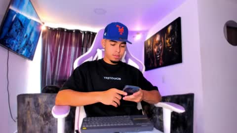 Snapshot of victor_ospina chatting on 03-31-26, 12:38 victor have a nice day ... online show from 03-31-26, 12:38