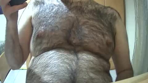 VictorHume online show from 05-20-26, 03:51