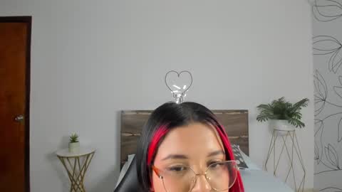 Victoria online show from 01-24-25, 11:59