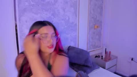 Victoria online show from 09-22-25, 06:21