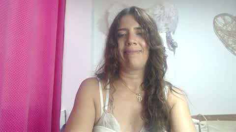 Hi guys   Im victoria  Be the one who can control me in PVT online show from 02-08-25, 09:46
