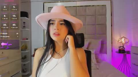 Victoria valentina  online show from 10-11-25, 10:14