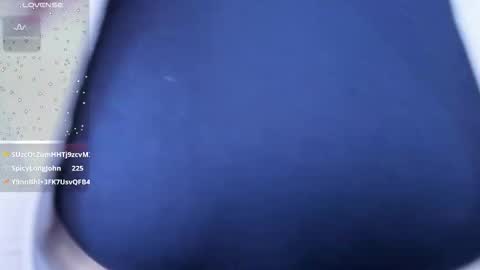 victoria  online show from 03-04-26, 07:20