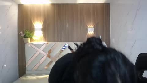 Snapshot of victoria_castillo_b chatting on 11-19-25, 03:17 victoria_castillo_b online show from 11-19-25, 03:17