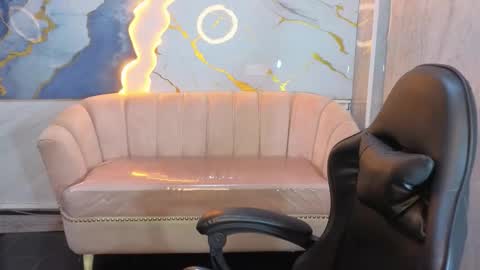 victoria_castillo_b online show from 03-29-26, 07:36