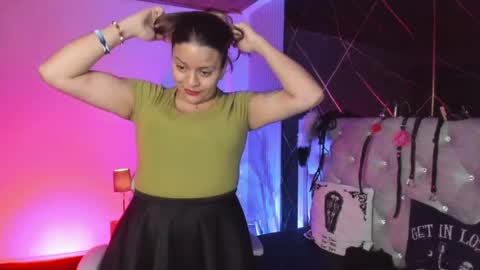 victoria_floyd1 online show from 04-21-26, 02:51