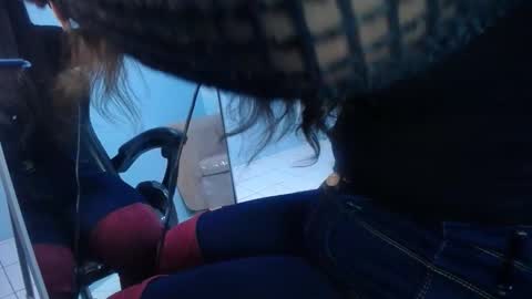 Victoria online show from 01-16-26, 01:04