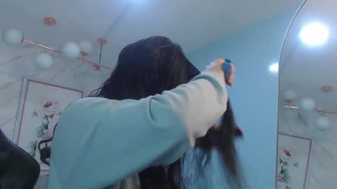 Victoria online show from 04-08-26, 01:11