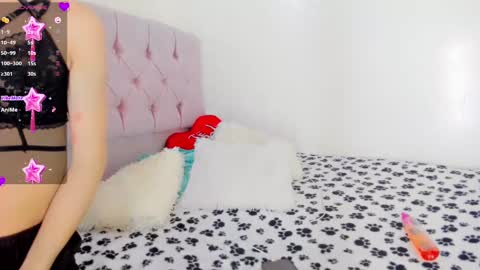 Snapshot of victoria_kastelo chatting on 12-16-24, 10:56 Victoria online show from 12-16-24, 10:56