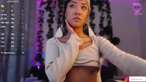 Victoria  online show from 02-13-26, 12:06