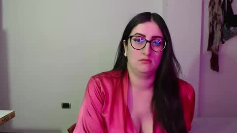 Victoria online show from 04-18-26, 09:15