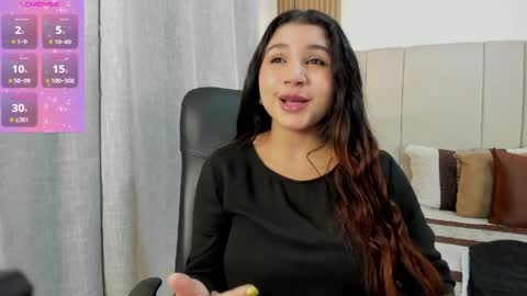 Snapshot of victoria_rossee chatting on 04-10-26, 12:32 VICTORIA online show from 04-10-26, 12:32