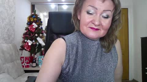 Victoria online show from 12-31-24, 12:25