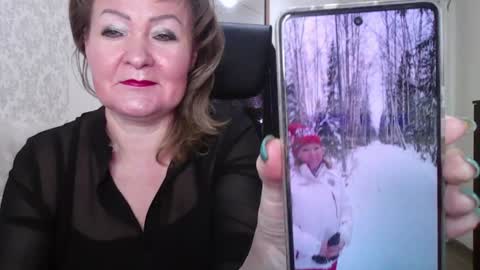 Victoria online show from 01-25-25, 02:03