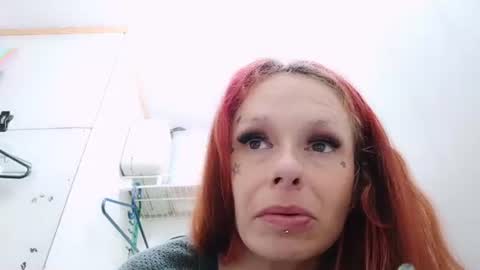 victoria vuitton online show from 11-29-25, 10:29