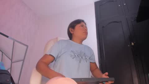 Victoria Sofia online show from 05-31-26, 07:04
