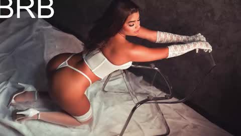 Snapshot of victoriaagray chatting on 02-28-26, 11:00 VICTORIA online show from 02-28-26, 11:00