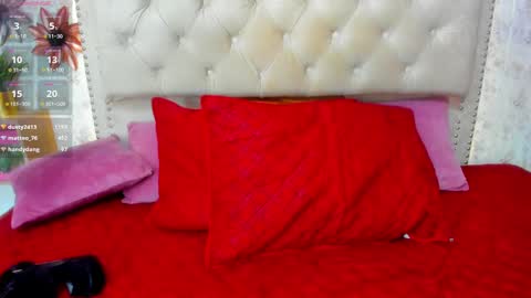 Snapshot of victoriaarousse25 chatting on 02-09-25, 03:43 victoriaarousse online show from 02-09-25, 03:43