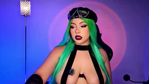 Snapshot of victoriabathory chatting on 11-06-25, 04:13 Tory online show from 11-06-25, 04:13