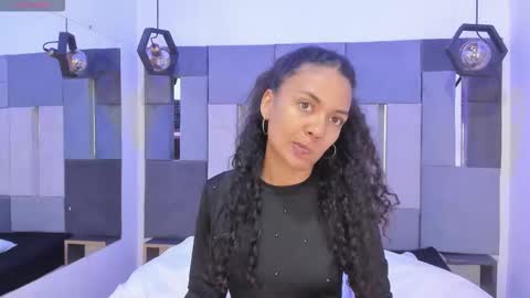 Snapshot of victoriaduarte chatting on 02-01-26, 07:45 Victoria online show from 02-01-26, 07:45