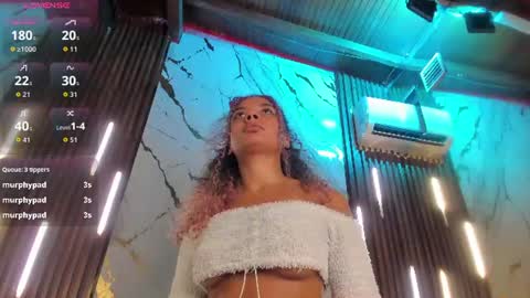 Snapshot of victoriaduarte chatting on 07-14-26, 10:21 Victoria online show from 07-14-26, 10:21