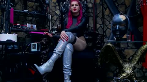 Victoria Heller online show from 01-28-25, 06:05