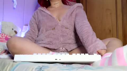 Victoria online show from 09-19-25, 12:34