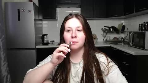 Snapshot of victoriassecrets_ chatting on 12-02-24, 03:15 victoriassecrets_ online show from 12-02-24, 03:15