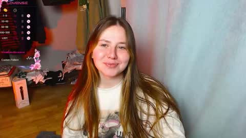 Snapshot of victoriassecrets_ chatting on 12-14-25, 07:07 victoriassecrets_ online show from 12-14-25, 07:07