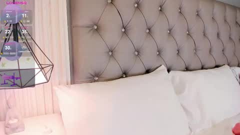 Snapshot of victoriaxx_ chatting on 03-12-25, 11:01 hi Im daniela I will be online again in 15 hours after each transmission 3 online show from 03-12-25, 11:01