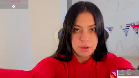 V  I C  T O R I A  online show from 07-16-26, 08:48