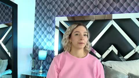 victtoria lee online show from 02-12-25, 02:35