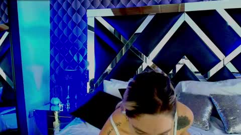 victtoria lee online show from 03-12-25, 07:59