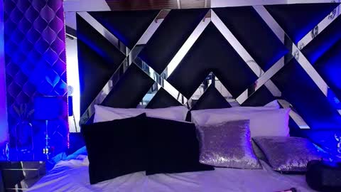 victtoria lee online show from 09-11-25, 09:37