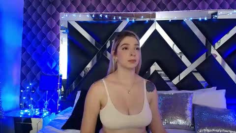 victtoria lee online show from 01-07-26, 10:01