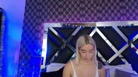 victtoria lee online show from 03-03-26, 07:20