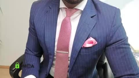 Snapshot of videocamm chatting on 06-19-26, 06:29 videocamm online show from 06-19-26, 06:29