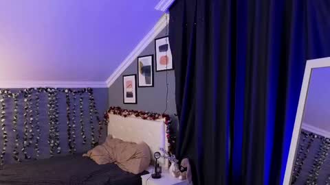 Eva online show from 06-07-26, 11:36