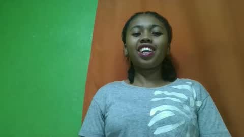 Snapshot of vierge28430 chatting on 05-07-26, 03:06 vierge28430 online show from 05-07-26, 03:06
