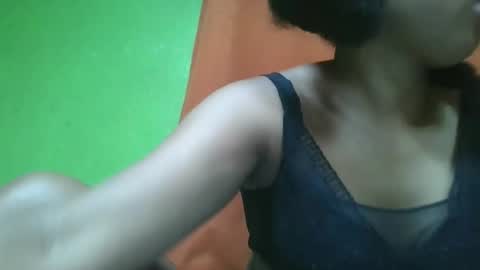 Snapshot of vierge28430 chatting on 05-13-26, 07:00 vierge28430 online show from 05-13-26, 07:00