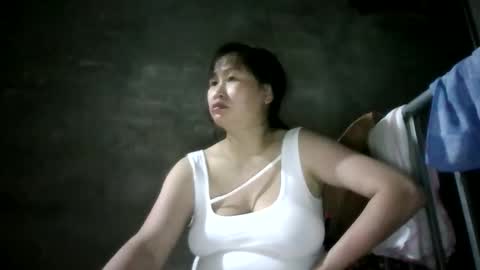 Snapshot of vietnam_sexxy chatting on 04-29-26, 02:43 vietnam_sexxy online show from 04-29-26, 02:43