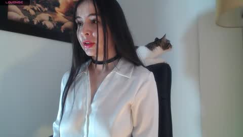 VIOLET  online show from 03-04-26, 12:11